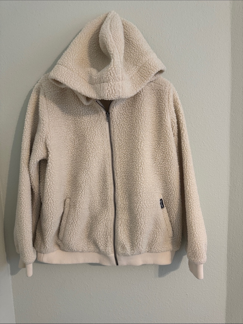 Wrangler Retro Cozy Cream Sherpa Zip-Up Jacket